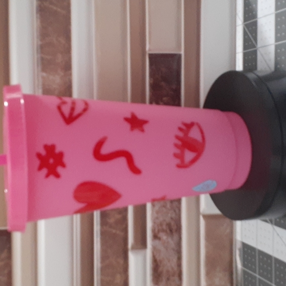👜$3 - Funky pink cup. New for cold drinks only. - Picture 8 of 10